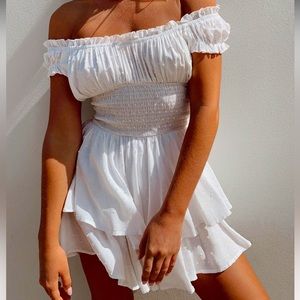 princess polly love galore romper in white lower impact never worn🤍🎀💕